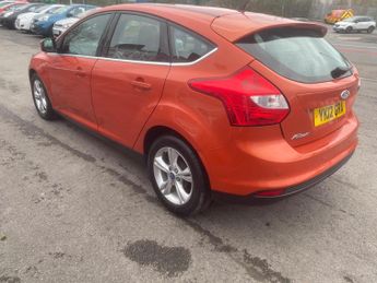 Ford Focus 1.6 Zetec Powershift Euro 5 5dr