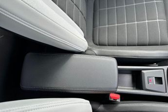 Citroen e-C3 Standard Range 44kWh MAX Auto 5dr (7.4kW Charger)