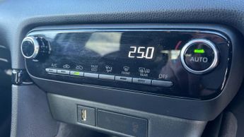 Mazda Mazda2 HYBRID 1.5h Pure CVT Euro 6 (s/s) 5dr