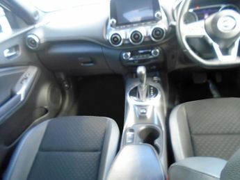 Nissan Juke 1.6 N-Connecta Auto Euro 6 5dr