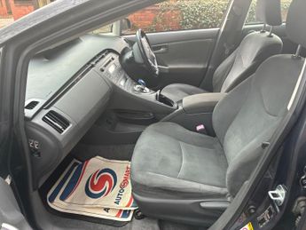 Toyota Prius 1.8 VVT-h T4 CVT Euro 5 (s/s) 5dr