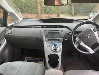 Toyota Prius 1.8 VVT-h T4 CVT Euro 5 (s/s) 5dr