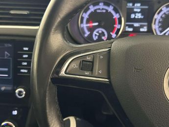 Skoda Octavia 1.0 TSI SE Drive Hatchback 5dr Petrol Manual Euro 6 (s/s) (115 p