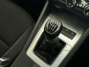 Skoda Octavia 1.0 TSI SE Drive Hatchback 5dr Petrol Manual Euro 6 (s/s) (115 p