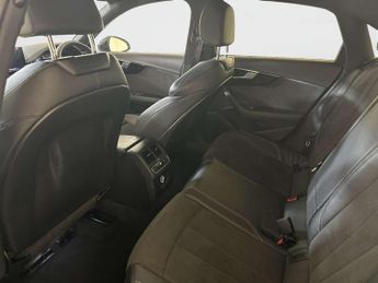 Audi A4 2.0 TDI 35 Black Edition Saloon 4dr Diesel S Tronic Euro 6 (s/s)