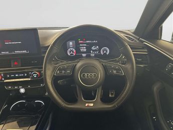 Audi A4 2.0 TDI 35 Black Edition Saloon 4dr Diesel S Tronic Euro 6 (s/s)