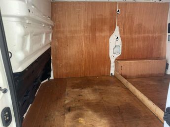 Renault Trafic 2.0 dCi Blue SL28 Sport Panel Van 5dr Diesel Manual L1 H1 Euro 6