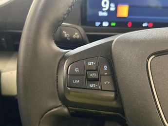 Ford Mustang Mach-E Standard Range 70kWh SUV 5dr Electric Automatic (269 ps)