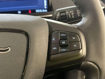 Ford Mustang Mach-E Standard Range 70kWh SUV 5dr Electric Automatic (269 ps)