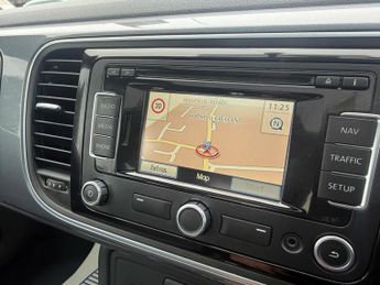 Volkswagen Beetle 1.2 TSI Design DSG Euro 5 3dr