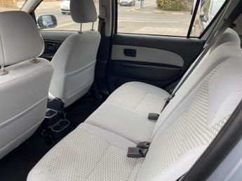 Perodua Myvi 1.3 EZi Lux 5dr