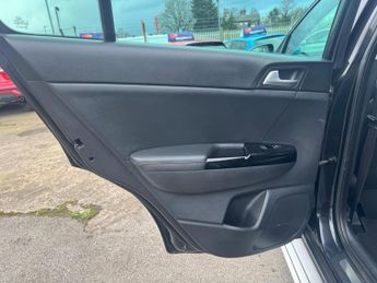 Kia Sportage 2.0 CRDi KX-4 Auto AWD Euro 6 5dr