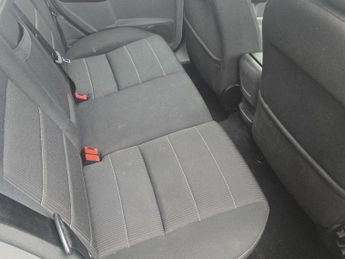 Ford Focus 1.6 Titanium 5dr