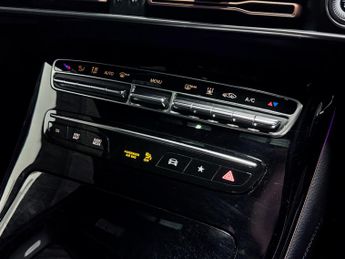 Mercedes-Benz EQC EQC 400 80kWh AMG Line (Premium) SUV 5dr Electric Auto 4MATIC (4