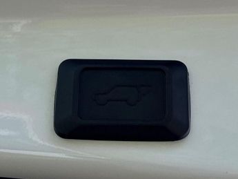 Toyota RAV4 2.5 VVT-h Dynamic SUV 5dr Petrol Hybrid CVT Euro 6 (s/s) (218 ps