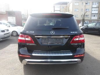 Mercedes-Benz M Class 2.1 ML250 BlueTEC AMG Line G-Tronic 4WD Euro 6 (s/s) 5dr