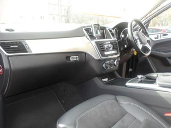 Mercedes-Benz M Class 2.1 ML250 BlueTEC AMG Line G-Tronic 4WD Euro 6 (s/s) 5dr