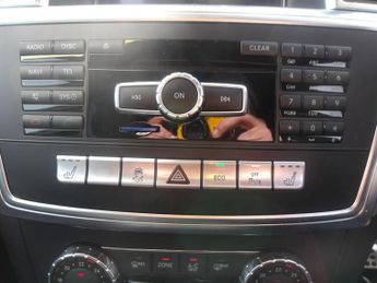 Mercedes-Benz M Class 2.1 ML250 BlueTEC AMG Line G-Tronic 4WD Euro 6 (s/s) 5dr