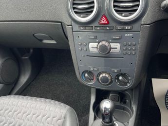 Vauxhall Corsa 1.4 16V SE Auto Euro 5 5dr