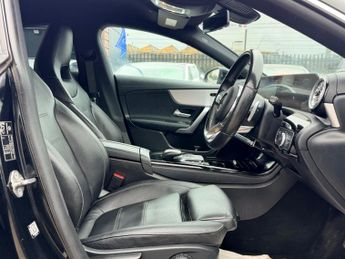 Mercedes-Benz CLA 1.3 CLA250e 15.6kWh AMG Line (Premium) Coupe 8G-DCT Euro 6 (s/s)