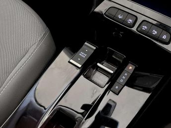 Vauxhall Mokka Electric 50kWh Elite Nav Premium SUV 5dr Electric Auto (136 ps)