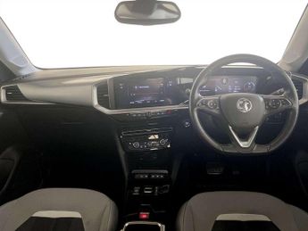 Vauxhall Mokka Electric 50kWh Elite Nav Premium SUV 5dr Electric Auto (136 ps)