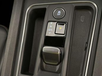 CUPRA Formentor 1.4 eHybrid 12.8kWh VZ2 SUV 5dr Petrol Plug-in Hybrid DSG Euro 6