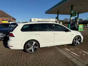 Volkswagen Golf 2.0 TSI BlueMotion Tech R Estate 5dr Petrol DSG 4Motion Euro 6 (