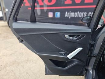 Audi Q2 1.4 TFSI CoD SE S Tronic Euro 6 (s/s) 5dr