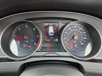 Volkswagen Passat 2.0 TDI SE Business DSG Euro 6 (s/s) 5dr
