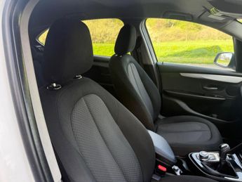 BMW 2 Series Active Tourer 1.5 216d SE Euro 6 (s/s) 5dr