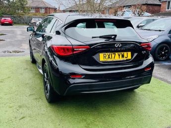 Infiniti Q30 1.5d SE Euro 6 (s/s) 5dr