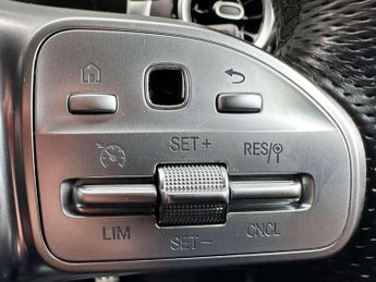 Mercedes-Benz CLA 1.3 CLA 180 AMG Line Auto 4dr