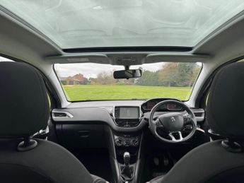 Peugeot 208 1.2 VTi PureTech Style Euro 5 3dr