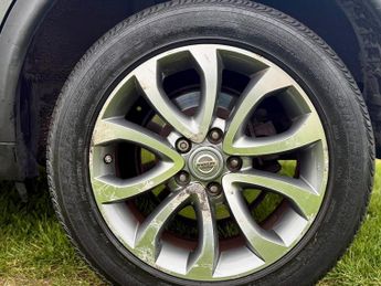 Nissan Juke 1.6 Tekna XTRON Euro 5 5dr