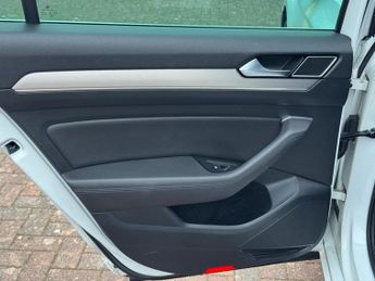 Volkswagen Passat 1.6 TDI BlueMotion Tech GT DSG Euro 6 (s/s) 5dr