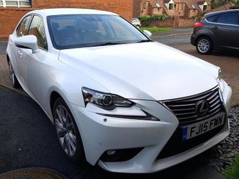Lexus IS 2.5 300h Executive Edition E-CVT Euro 5 (s/s) 4dr