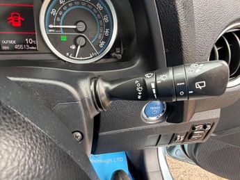 Toyota Auris 1.8 VVT-h Icon Plus Hatchback 5dr Petrol Hybrid CVT Euro 5 (s/s)