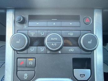 Land Rover Range Rover Evoque 2.2 SD4 Pure Auto 4WD Euro 5 (s/s) 5dr