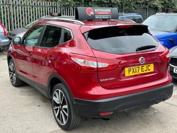 Nissan Qashqai 1.2 DIG-T Tekna XTRON 2WD Euro 6 (s/s) 5dr