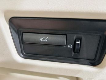 Land Rover Range Rover Evoque 2.2 SD4 Dynamic Auto 4WD Euro 5 5dr