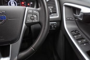 Volvo XC60 2.0 D4 SE Nav Auto Euro 6 (s/s) 5dr