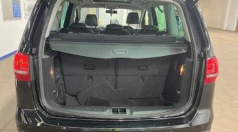 Volkswagen Sharan 2.0 TDI BlueMotion Tech SEL DSG Euro 5 (s/s) 5dr