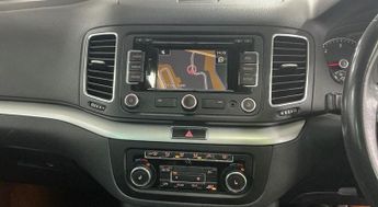 Volkswagen Sharan 2.0 TDI BlueMotion Tech SEL DSG Euro 5 (s/s) 5dr