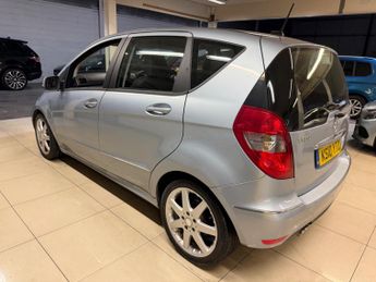 Mercedes-Benz A Class 2.0 A180 CDI Avantgarde SE CVT 5dr