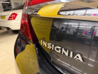 Vauxhall Insignia 2.0 CDTi ecoFLEX Tech Line Euro 5 (s/s) 5dr