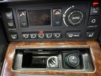 Land Rover Range Rover 4.6 V8 HSE Station Wagon 5dr