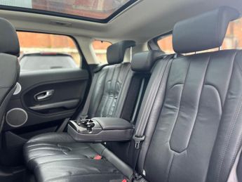 Land Rover Range Rover Evoque 2.2 SD4 Pure Auto 4WD Euro 5 5dr