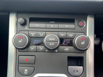 Land Rover Range Rover Evoque 2.2 SD4 Pure Auto 4WD Euro 5 5dr