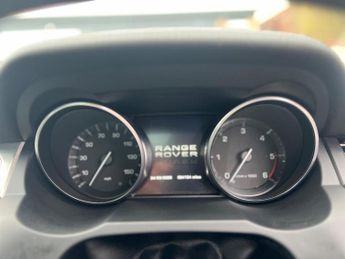 Land Rover Range Rover Evoque 2.2 SD4 Pure Auto 4WD Euro 5 5dr